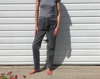 grey 501 jeans