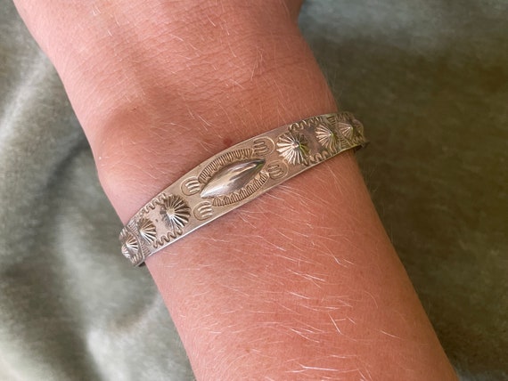 Vintage 1930s stamped Navajo Cuff Bracelet, 20s 3… - image 9