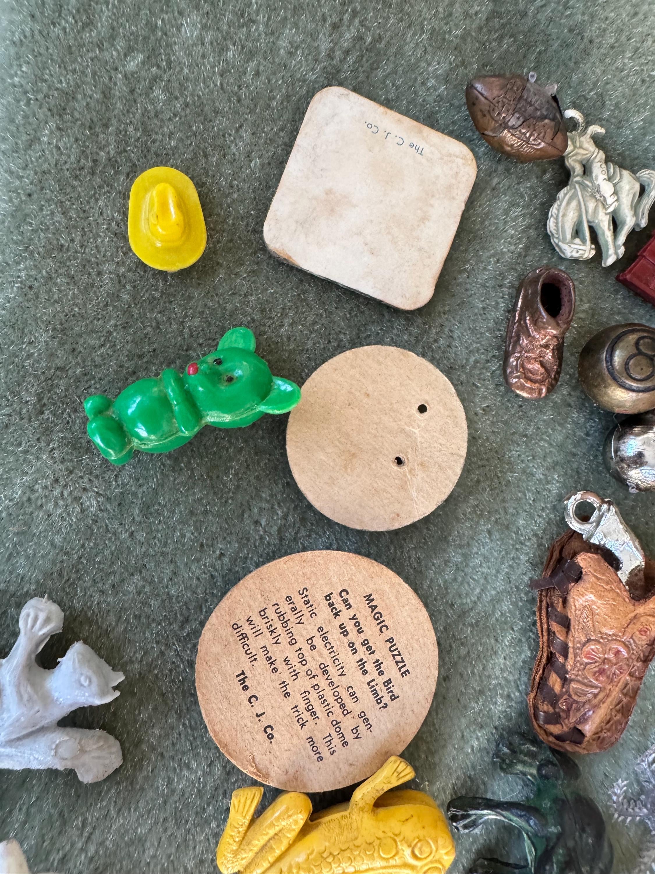 Vintage Cracker Jack Toy Lot: 29 Retro Charms & Miniatures - Etsy