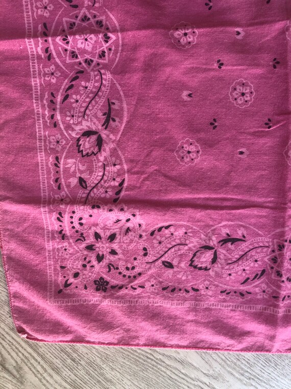 Vintage pink bandana RN 13960,faded worn in pink … - image 10