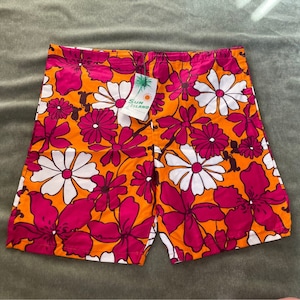 Vintage 60s 70s surf swim trunks, deadstock swim shorts, 1960s 1970s mens swimwear Sun Island Sportswear trunks cotton Hawaiian flower M