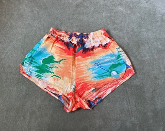 Vintage Royal Hawaiian Print Shorts: 60s-70s Luau Style, XS