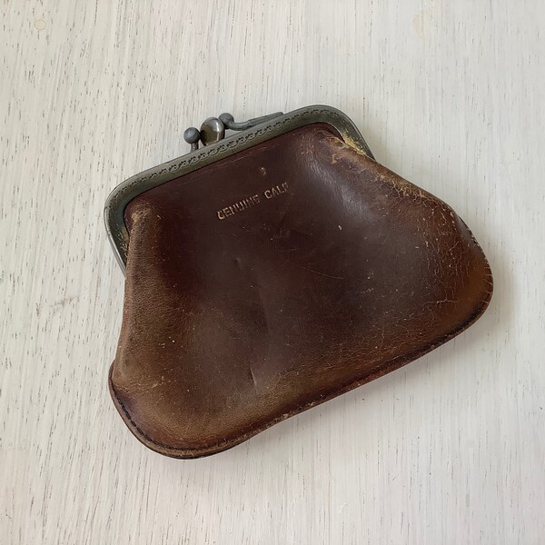 Vintage 1920s Art Deco Brown Coin Purse,Kiss Lock coin change purse,distressed coin purse,genuine calf leather coin purse,20s coin purse