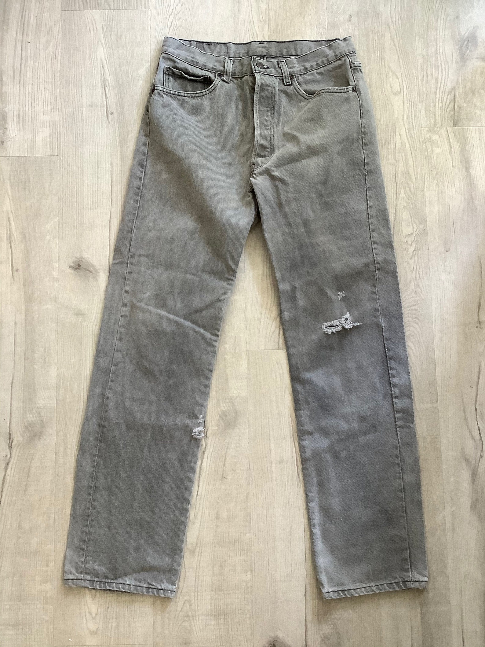 levis grey jeans 501