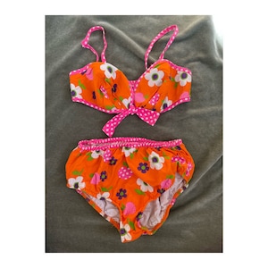 Vintage 60s 70s bikini, 1960s 1970s Mod novelty print apple flower bikini, flower power orange pink swimsuit, polka dot flower power bikini