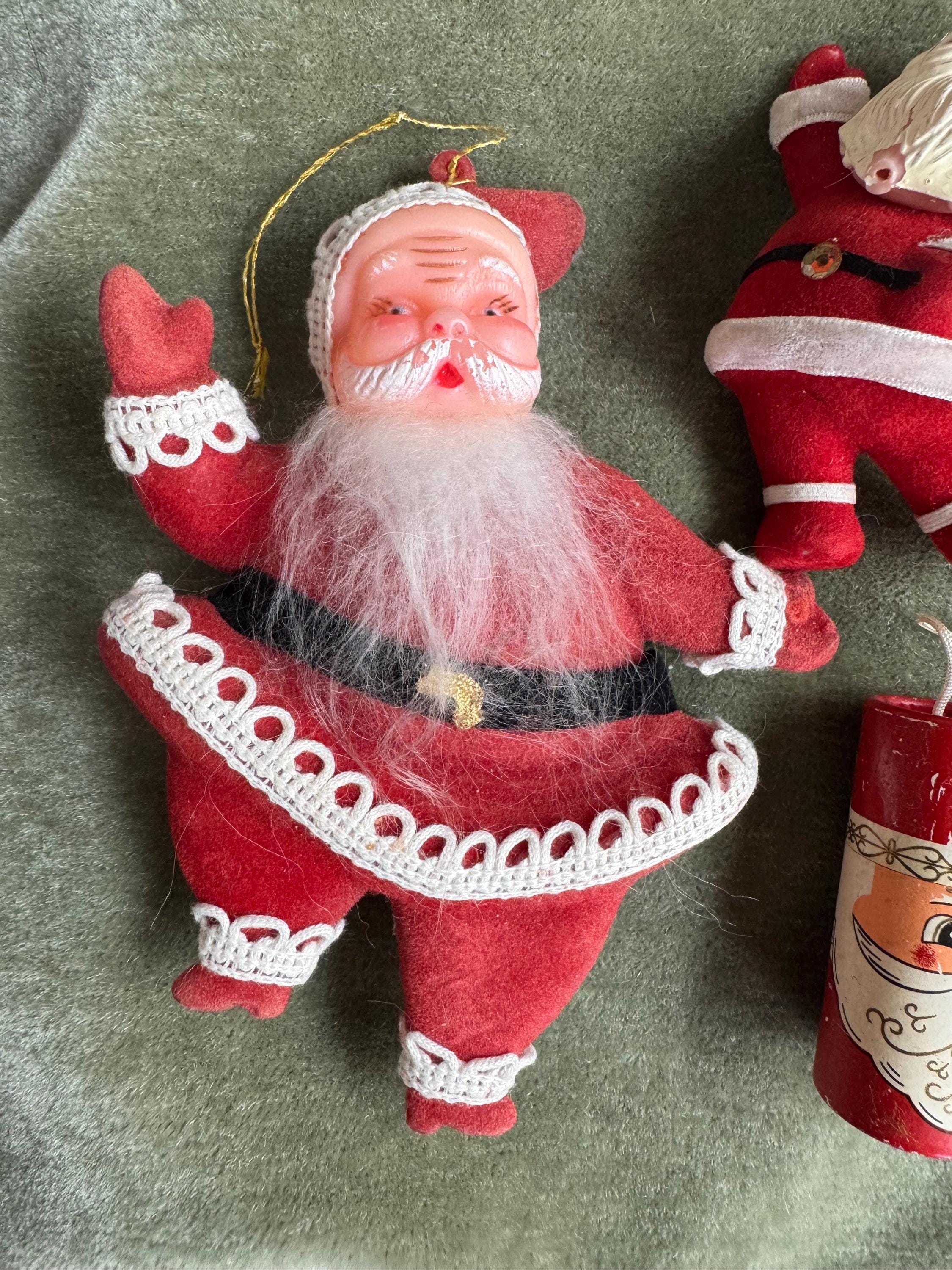 Vintage 1960s Kitsch Santa Lot: Capri Match Holder & Dancing