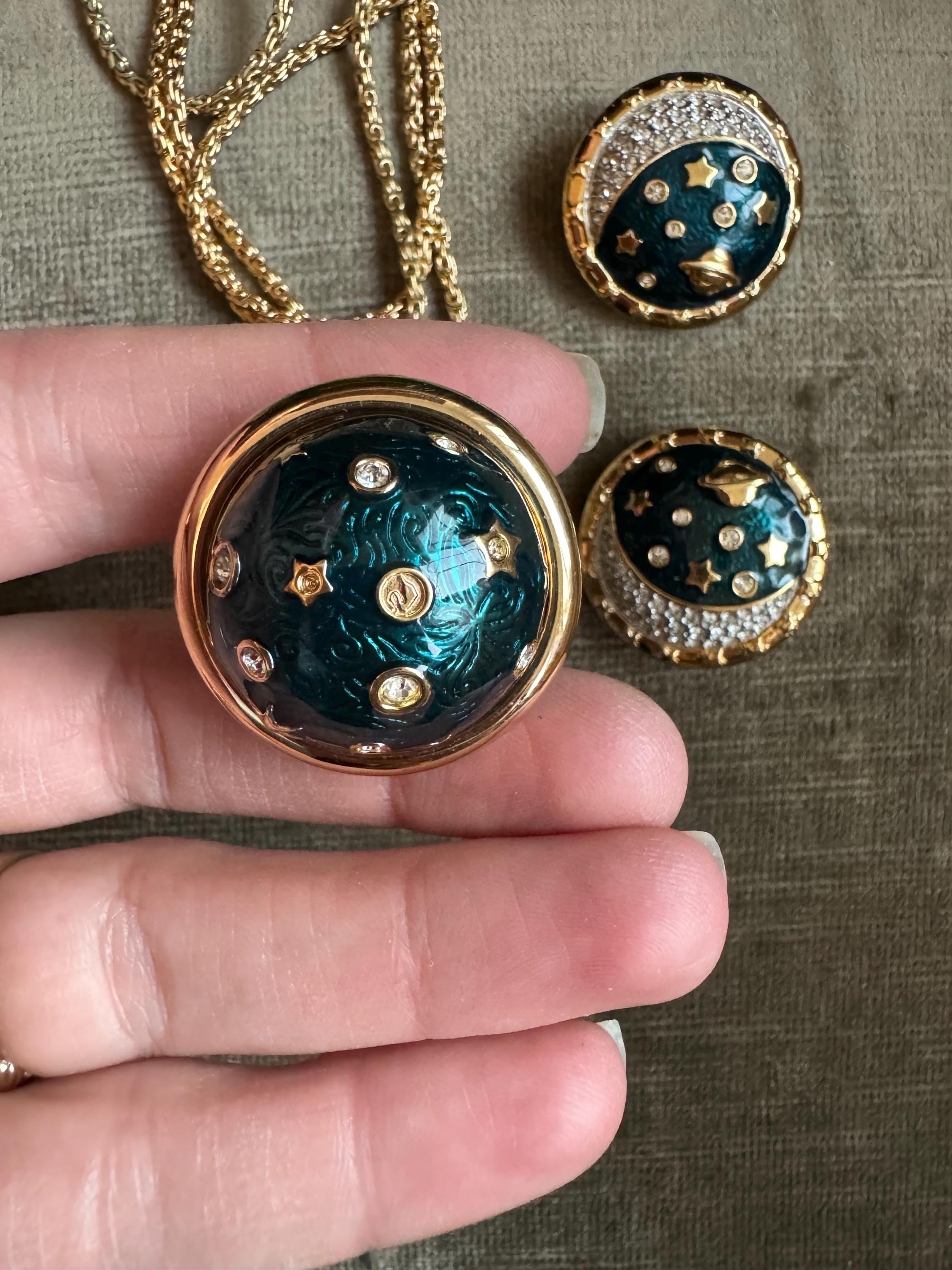 スワロフスキー　惑星　ブローチ　月　星　vintage スワロフスキー 惑星 ブローチ 月 星 vintage アクセサリー