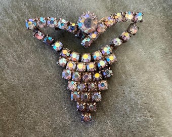 Vintage 1950s Aurora Borealis Rhinestone Brooch