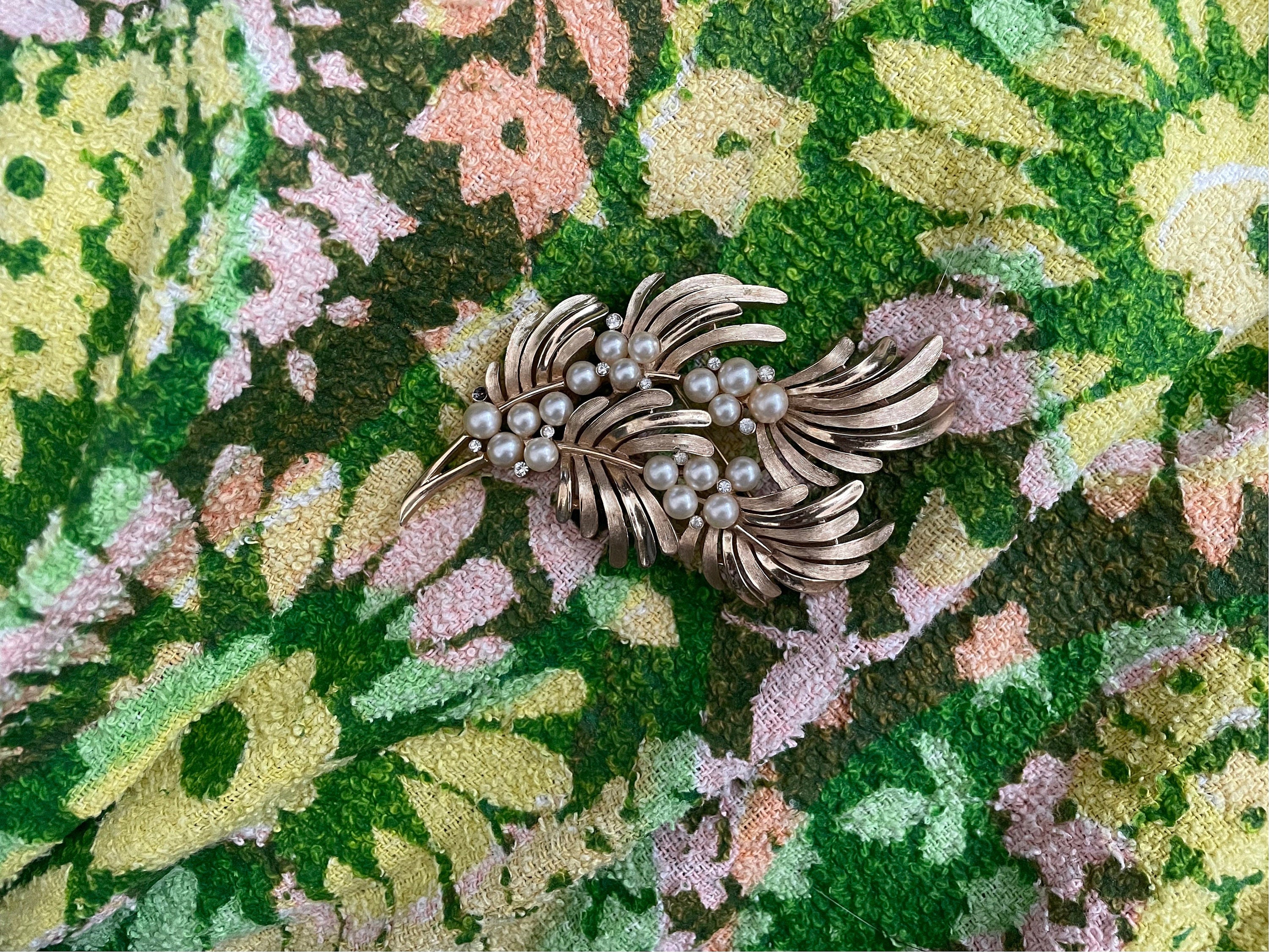 Trifari Pin - Etsy