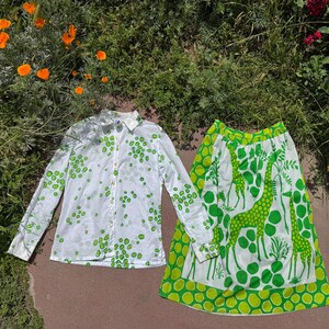 Vintage Siamese Trader 60s 70s skirt and blouse set, novelty print Giraffe skirt set,cotton made in Thailand 1960s 1970s set green elephants