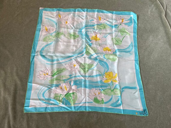 Vintage Vera Neumann silk scarf made in Japan,60s… - image 2