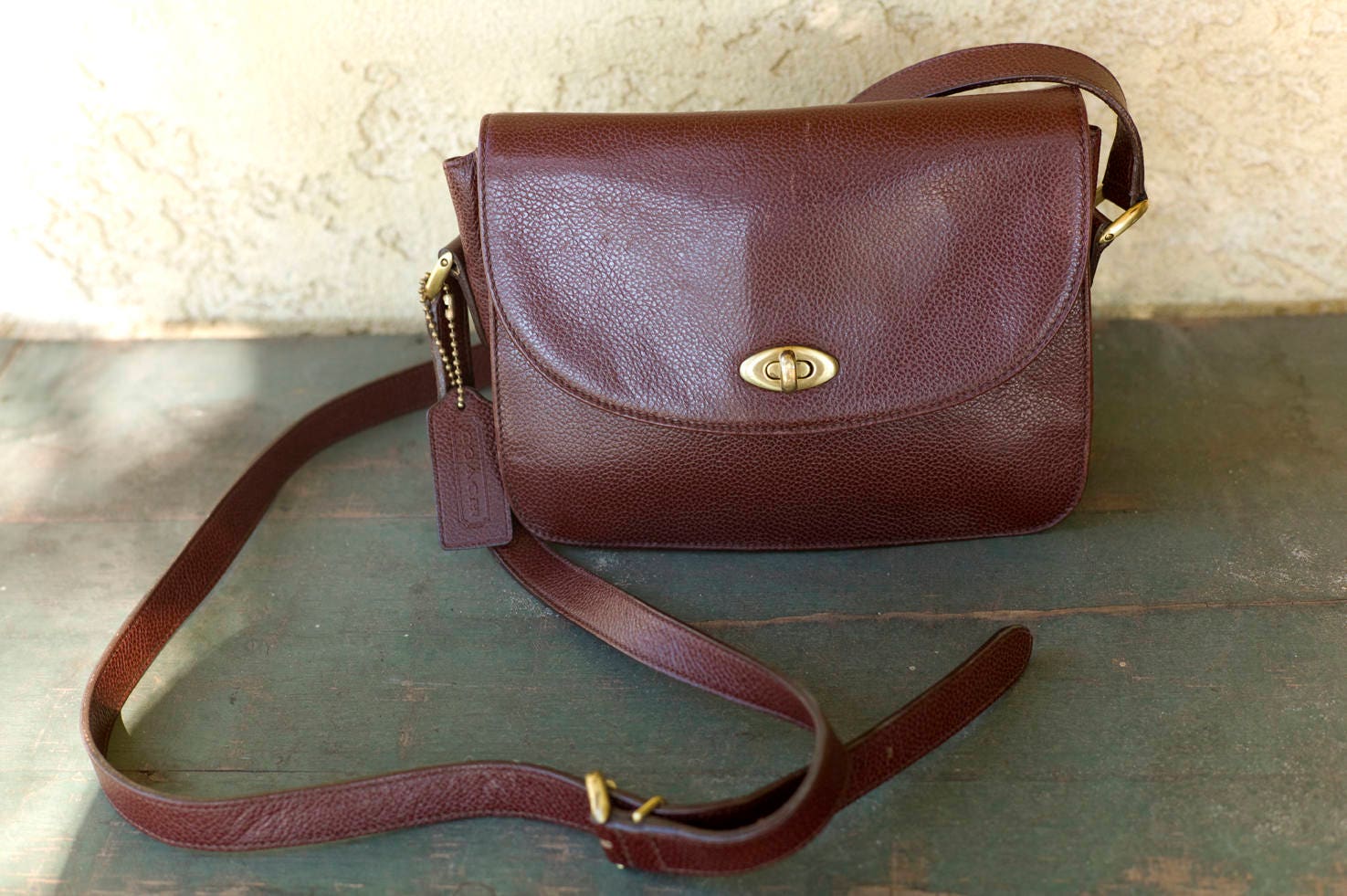 Old coach deals crossbody bags