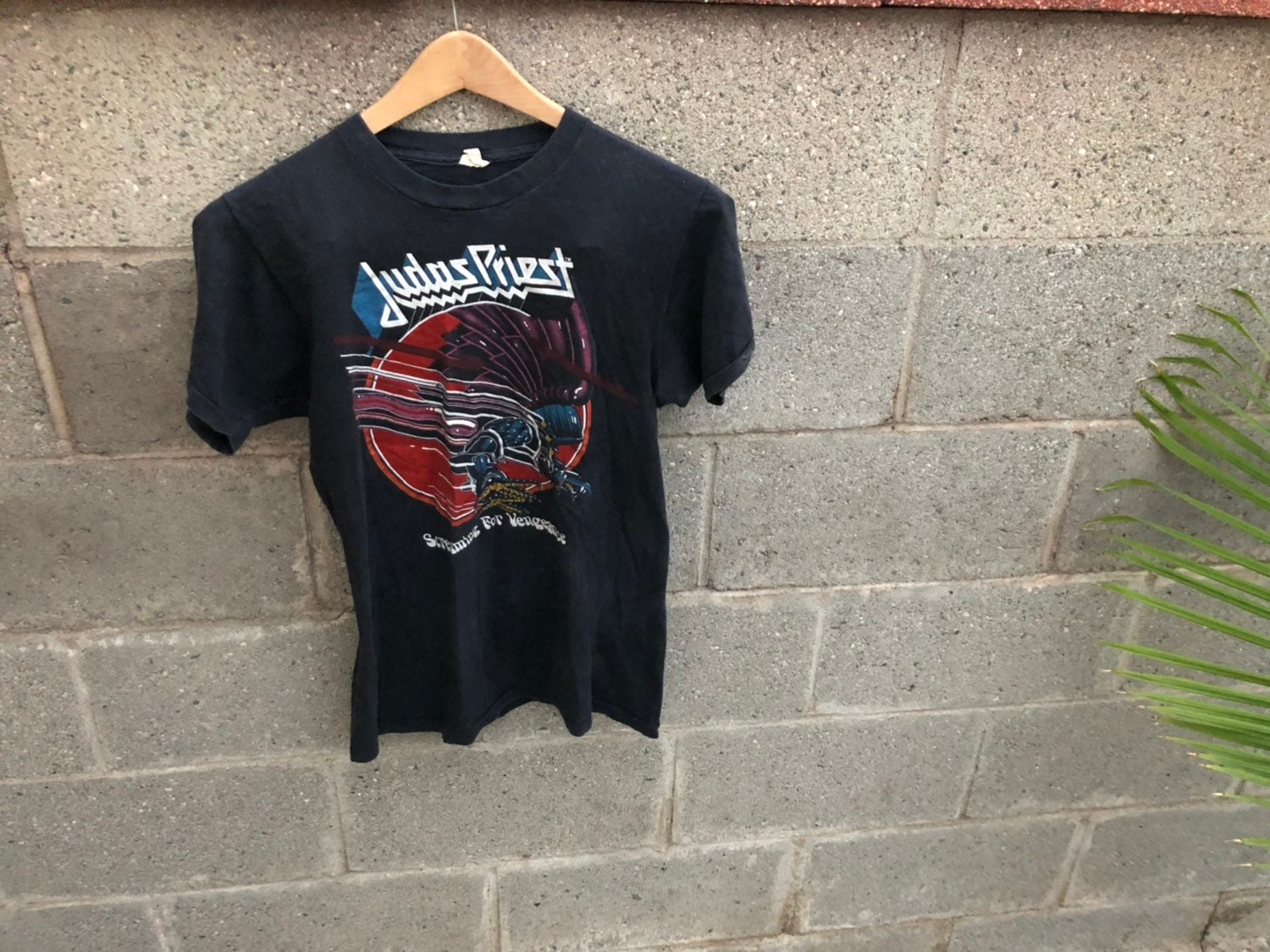 JUDAS PRIEST WORLD TOUR 82-83 ヴィンテージTシャツ 【公式通販】