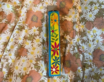 Vintage 60s long matches with flowers, groovy retro flower power 60s 70s, retro long fireplace BBQ matches 1960s 1970s