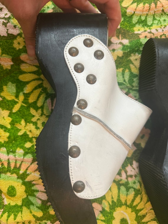 Vintage 70s white leather black wood platform wed… - image 8