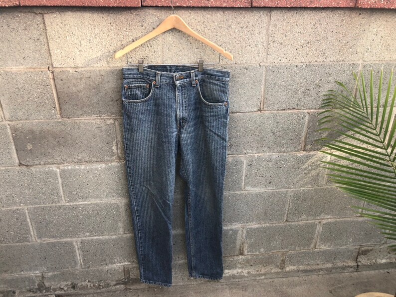 levi's jeans with stripe