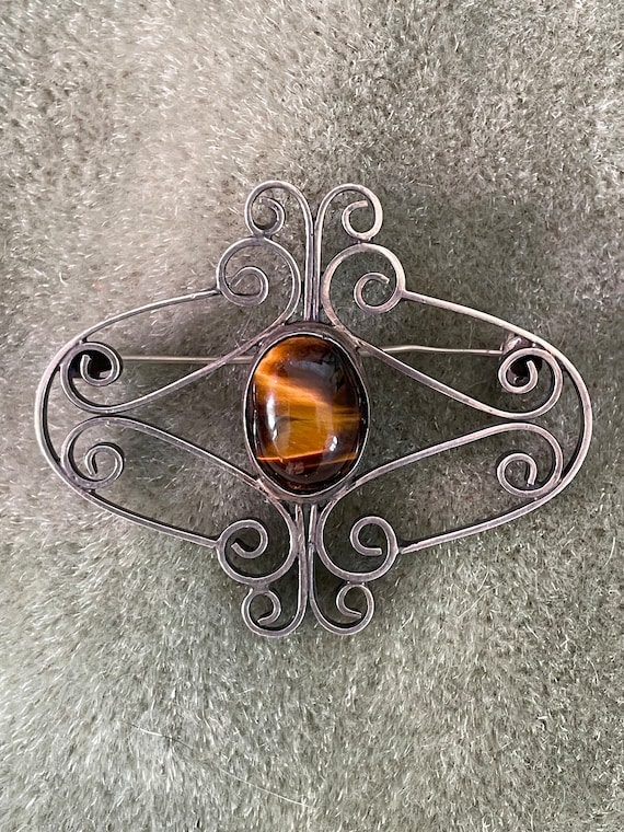 Vintage Tiger's Eye Sterling Silver Taxco scroolwo