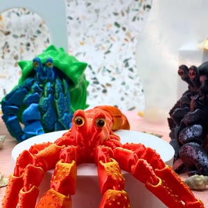 Custom Glow-in-the-Dark Hermit Crab Fidget Toy – Articulated Shell, Sensory Toy, 3D Printed, Great for Kids & Adults