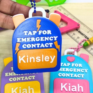 Personalized Kids Backpack Tag – Custom Name & Color, NFC-QR Emergency Contact Keychain, Back-to-School Safety ID