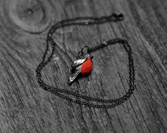 Red breasted robin necklace, Bird necklace, Polymer clay necklace, Small bird necklace, Handmade, Robin necklace, Gift, Chain necklace