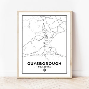 Può includere: Mappa in bianco e nero di Guysborough, Nuova Scozia, con il nome della città e della provincia stampati sotto la mappa. Una rosa dei venti è centrata sotto il testo.