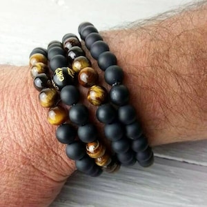 Men&#39;s Black Onyx Tiger&#39;s Eye Mala Bracelet: Om Mani Padme Hum, Yoga Jewelry