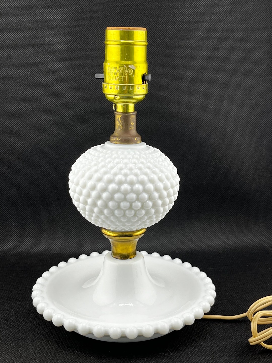Vintage Milk Glass Table Lamp - Hobnail Milk Glass - Single Lamp No ...