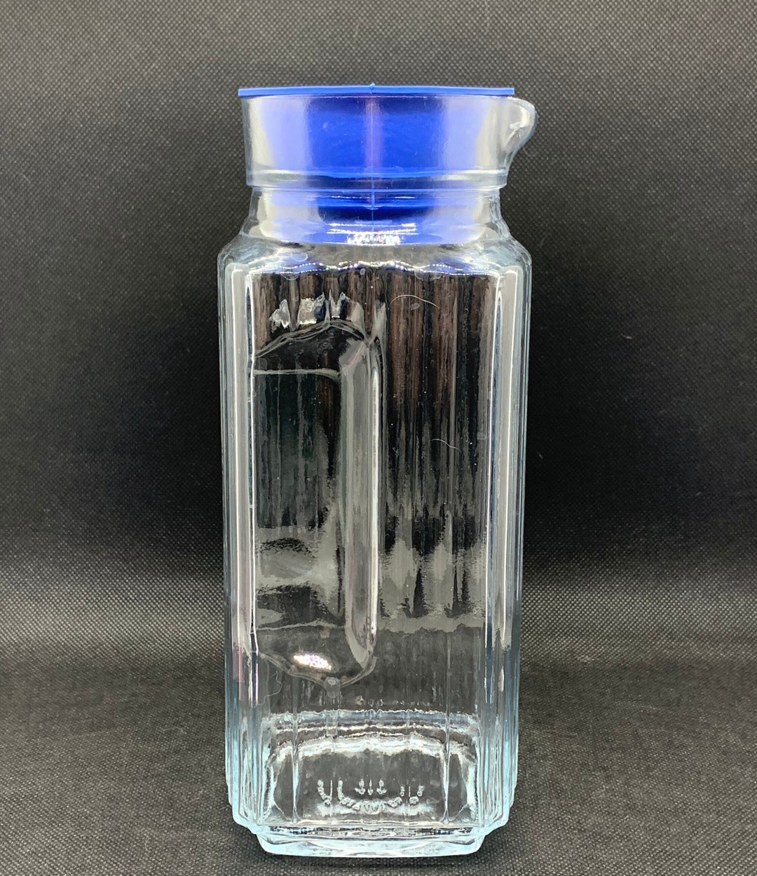 Anchor Hocking Clear Glass Refrigerator Bottle With Rubber Stopper One