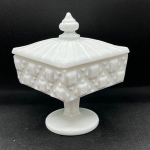 Westmoreland Milk Glass Old Quilt Candy Dish