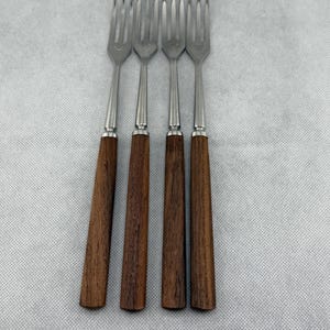 Vintage Fondue forks with teak handles - Made in Japan - set of 4