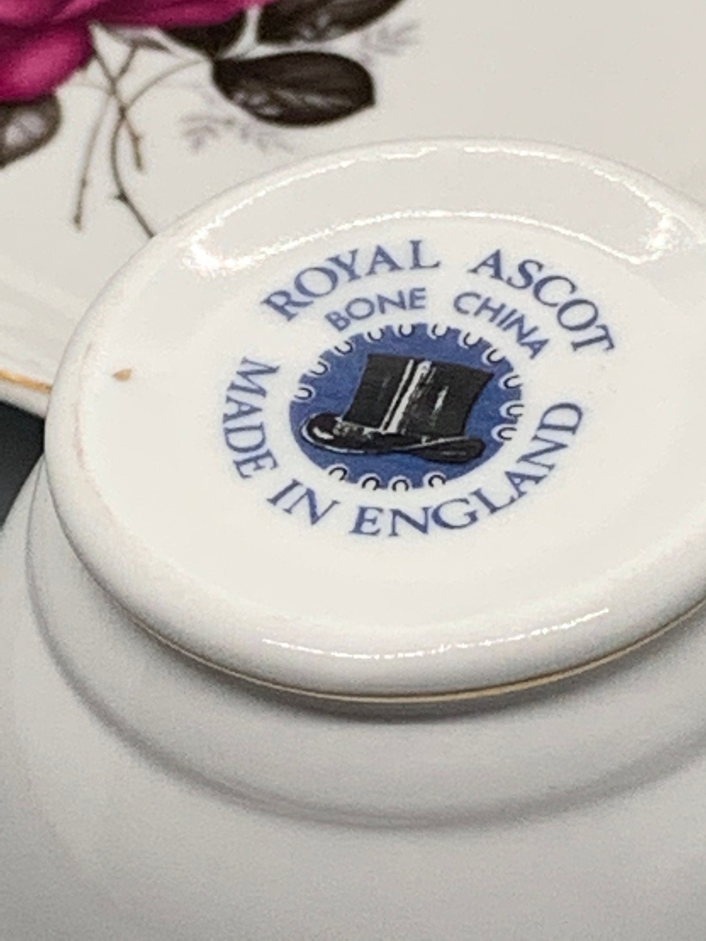 Royal Ascot Tea Cup and Saucer Bone China Red Roses - Etsy