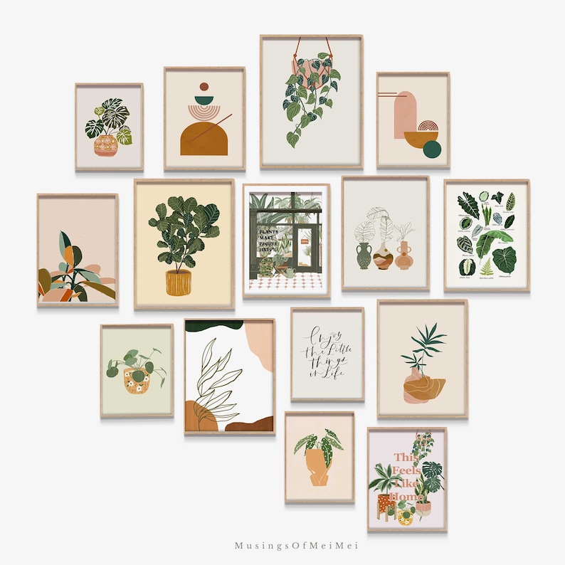 Puede incluir: Una pared de galer&iacute;a con 13 impresiones enmarcadas con un tema bot&aacute;nico. Las impresiones presentan varias plantas, incluyendo helechos, monstera y ficus lyrata. Algunas impresiones tienen texto, como "Las plantas hacen felices a las personas" y "Disfruta de las peque&ntilde;as cosas de la vida".