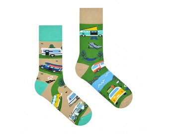 Caravaning Socken | Camper Socken | Caravan Socken | Wohnmobil Socken | Bulli Socken | Lustige Socken | Mehrfarbige Socken