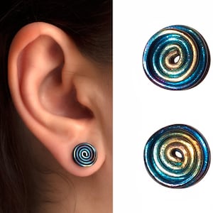 Herren Spirale Ohrringe, Titan Spirale Ohrringe, hypoallergen Ohrstecker, Wicca Ohrringe, Wikinger Ohrringe, Unisex Ohrstecker - Ø1cm 1 Paar