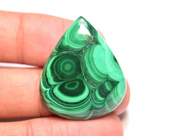 Malachite Cabochon...Pear Cabochon...31x26x5 mm...42 Cts...A#M6314