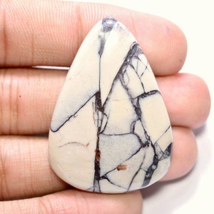 Porseleinen jaspis cabochon...Exotica jaspis cabochon...Oud schilderij jaspis cabochon...Peren cabochon...42 x 30 x 6 mm...60 kts...#G6843