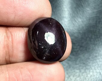 Star Garnet Cabochon...Oval Cabochon...19x16x8 mm...28 Cts...A#L4507