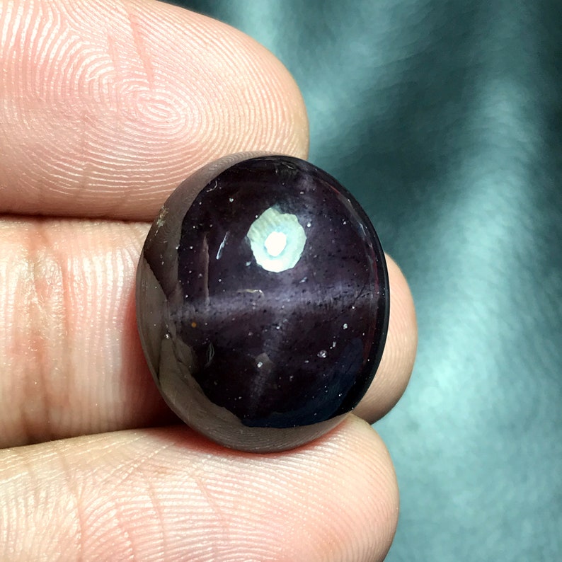 Ster-granaat cabochon...Ovale cabochon...20x17x11 mm...39 Cts...AL4491 afbeelding 1