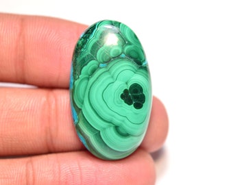 Malachite Cabochon...Oval Cabochon...31x18x6 mm...43 Cts...A#M6302