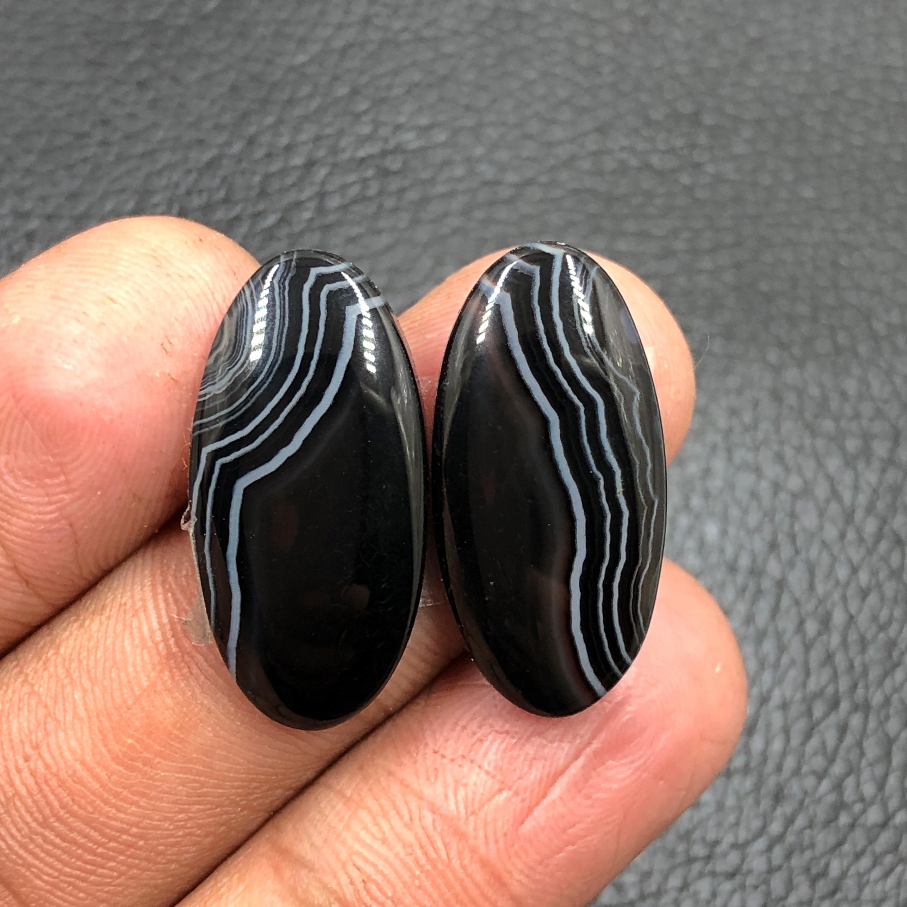 Black Banded Agate Pair Cabochon... Oval Cabochon...26x13x4 mm...24 Cts...A#O248