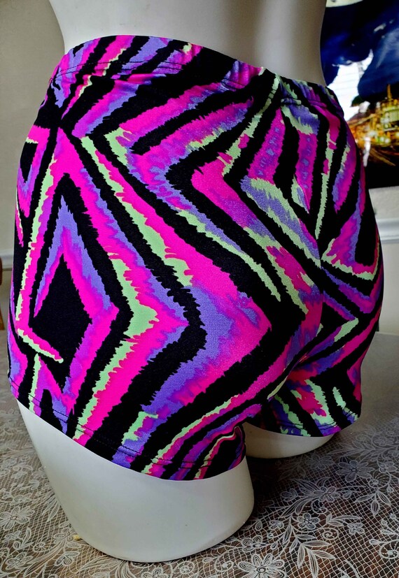 Purple hot pants discount