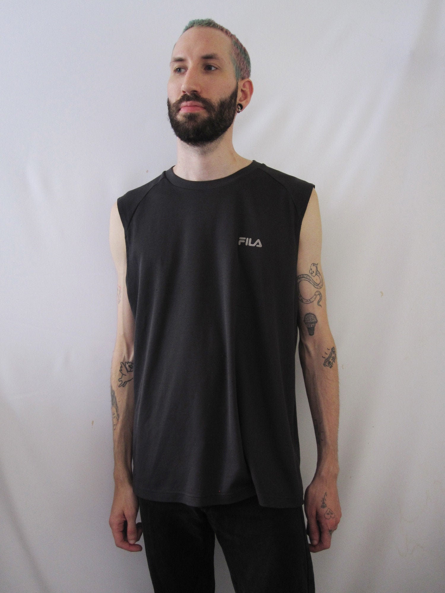 Top 99+ imagen fila mens sleeveless shirts - br.thptnvk.edu.vn