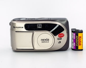 フィルム2本付き　nexia 3100 ix Z MRC FUJIFILM Fujifilm Nexia 3100ix Z 35mm Point & Shoot Film Camera