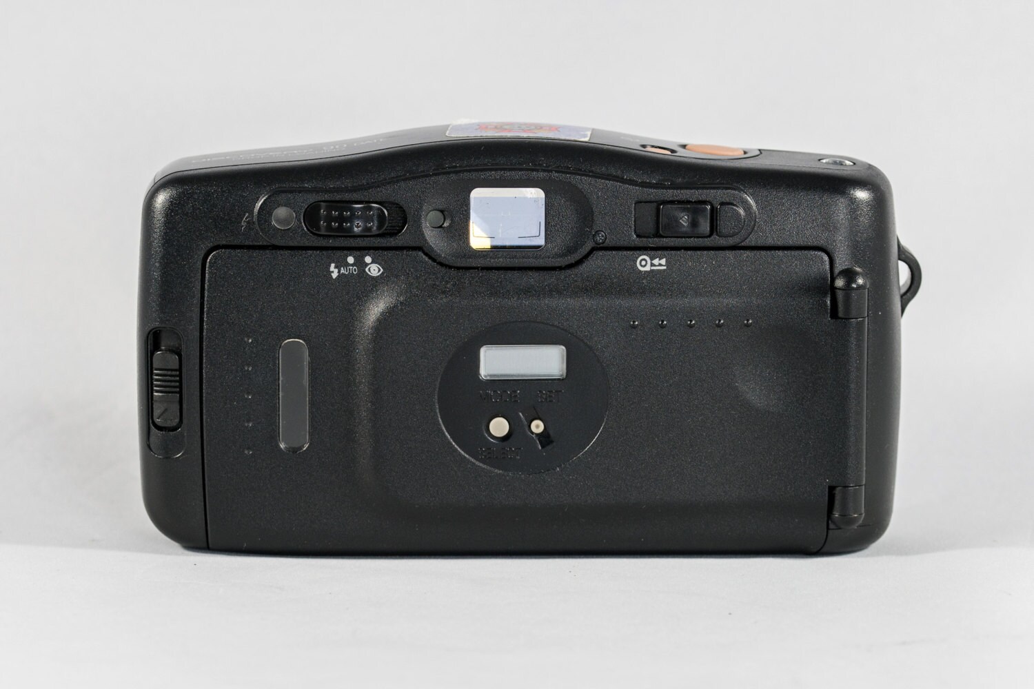 Fujifilm Discovery 90 Zoom Date PointandShoot 35mm Film Camera with 3