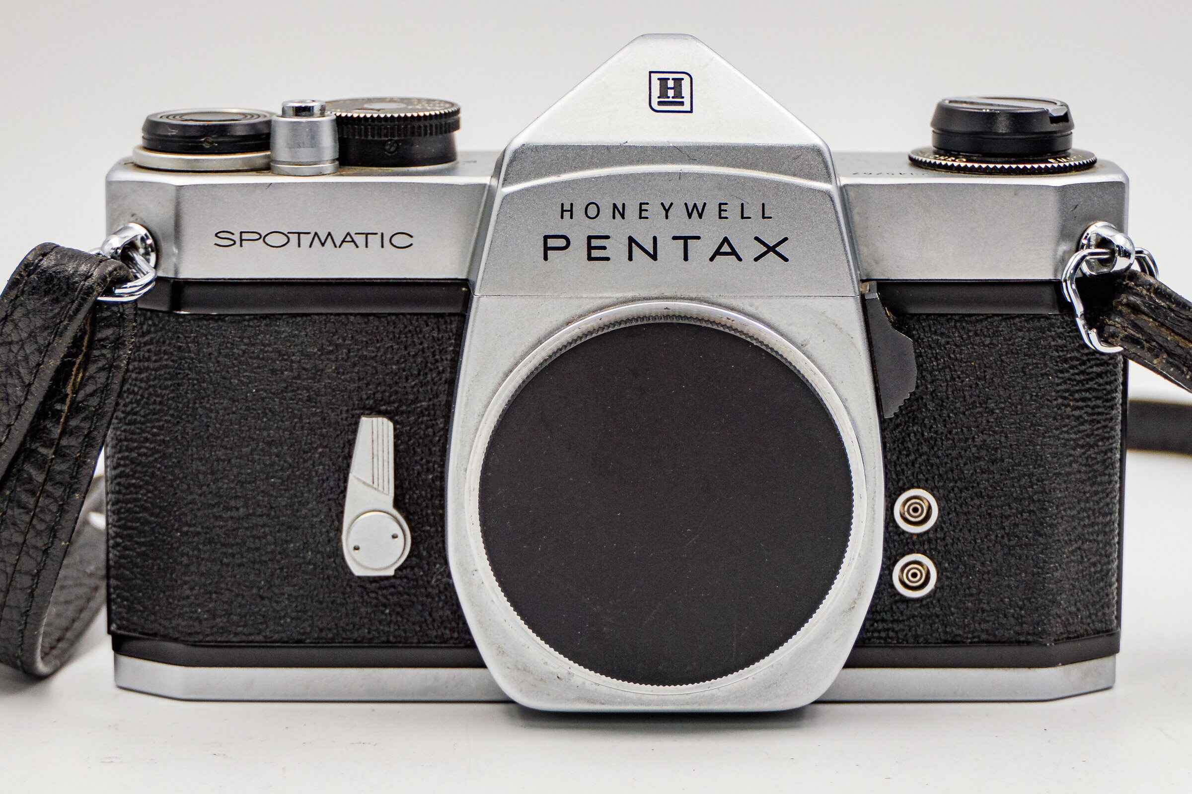 PENTAX Spotmatic 35mm SLR Camera with Pentax SuperTakumar 55mm F1.8