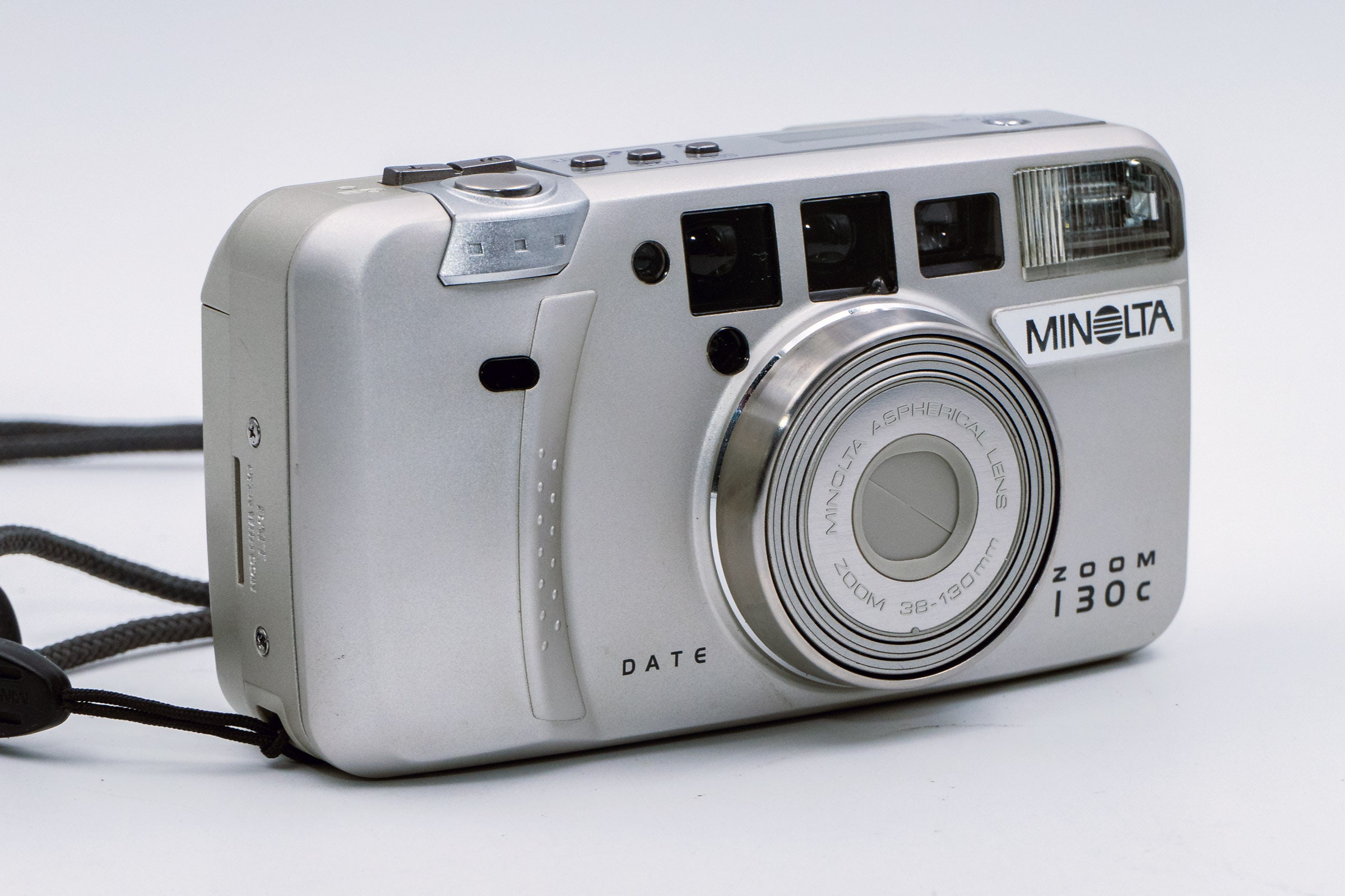 Minolta ZOOM 130C AF HighPerformance 35mm Film Camera with 38130mm