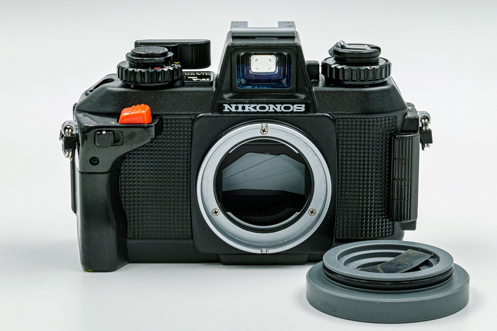 NIKONOS IVA Underwater Film Camera With Wnikkor 35mm F/2.5 Etsy