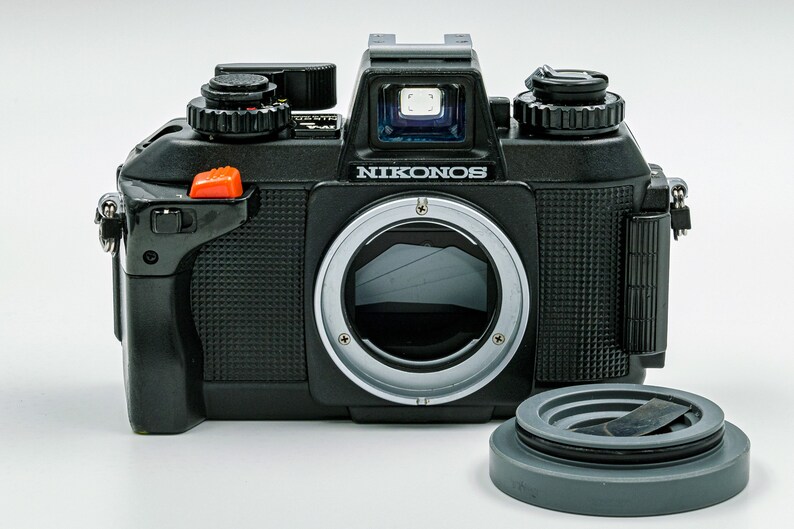 NIKONOS IVA Underwater Film Camera With Wnikkor 35mm F/2.5 Etsy