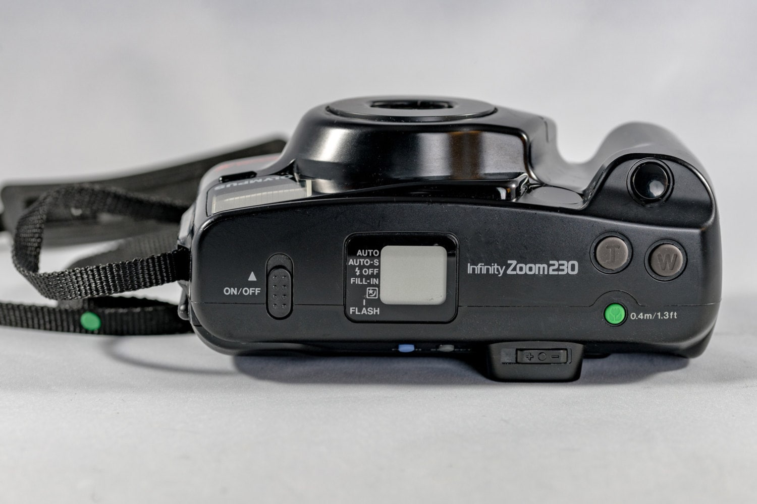 OLYMPUS Infinity Zoom 230 AllinOne Camera with 38mm 90mm Aspherical