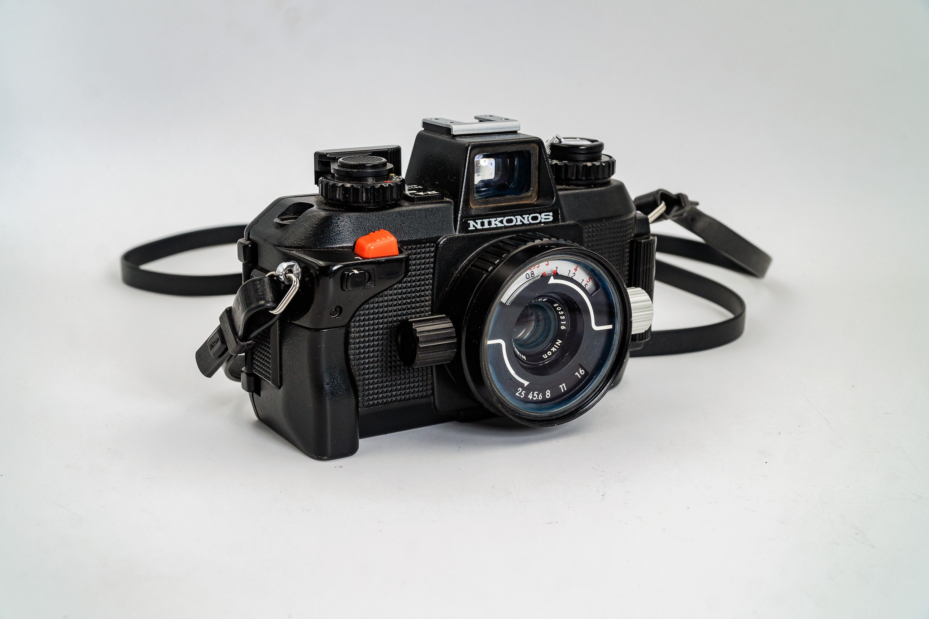 Nikonos Iv A Underwater Film Camera With W Nikkor 35mm F 2